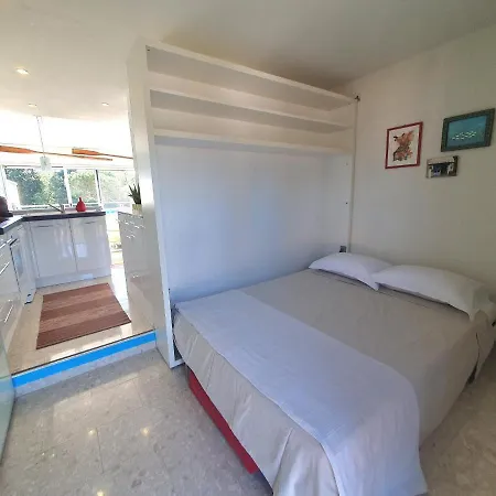 Sea Side * Mandelieu